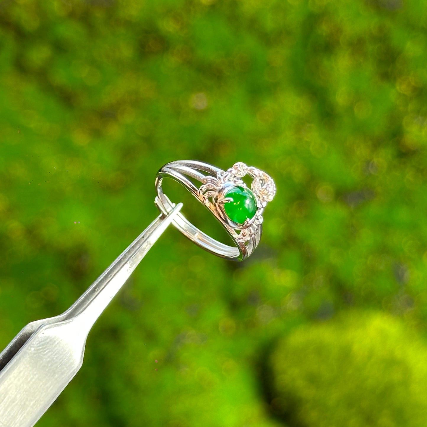 Crab  Icy Imperial Green Natural Jadeite Jade Ring Free size in Silver 925 Setting