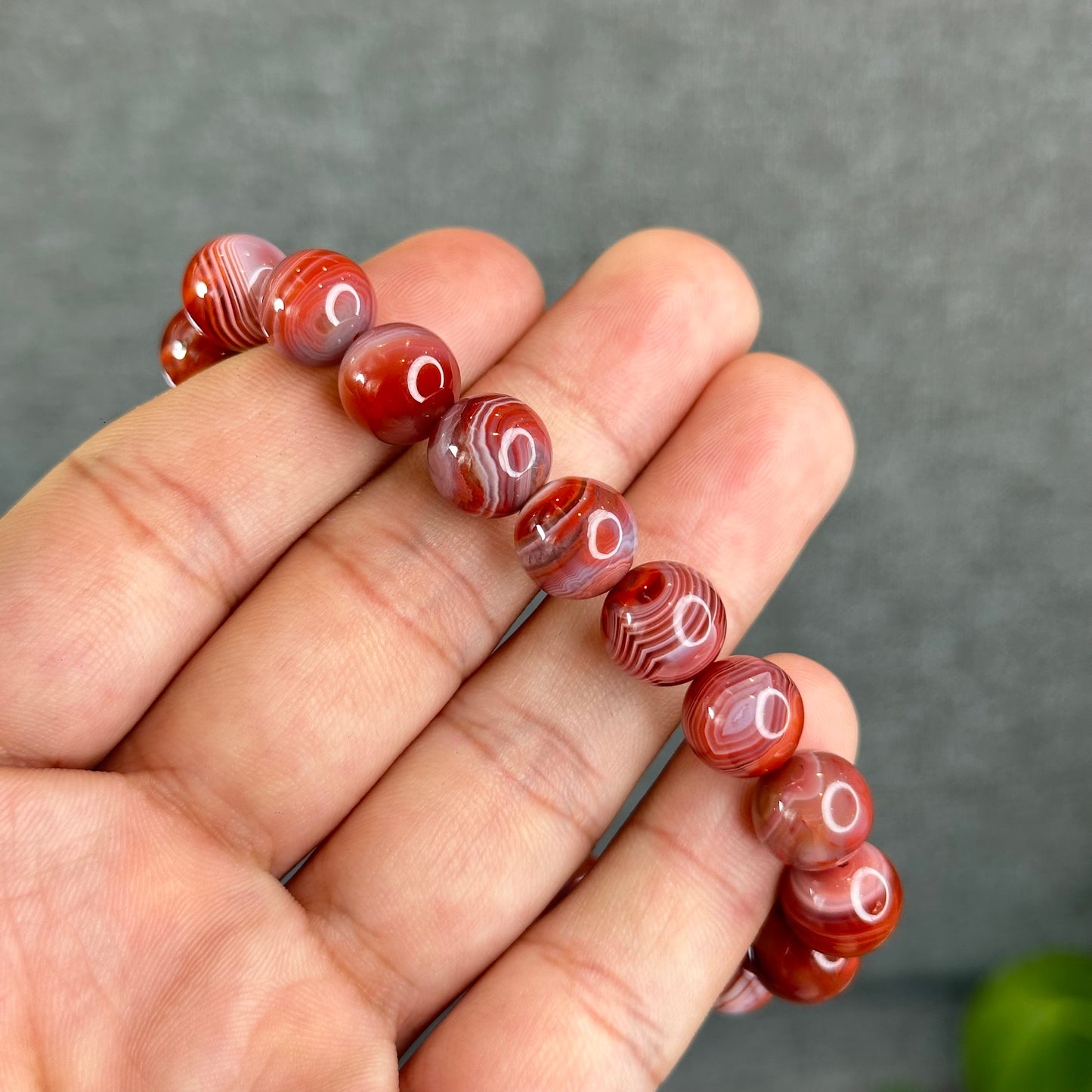 Natural Nan Hong Agate Bracelet Size 10 mm