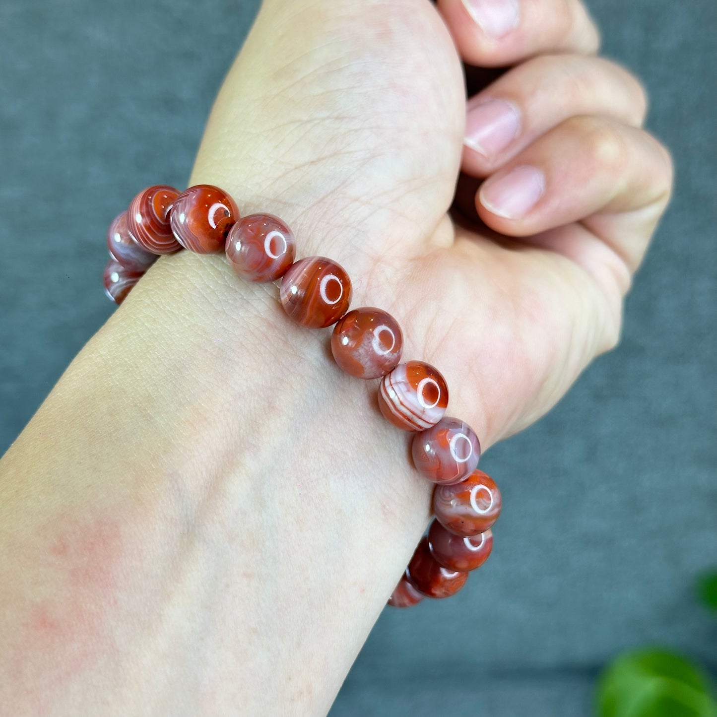 Natural Nan Hong Agate Bracelet Size 10 mm
