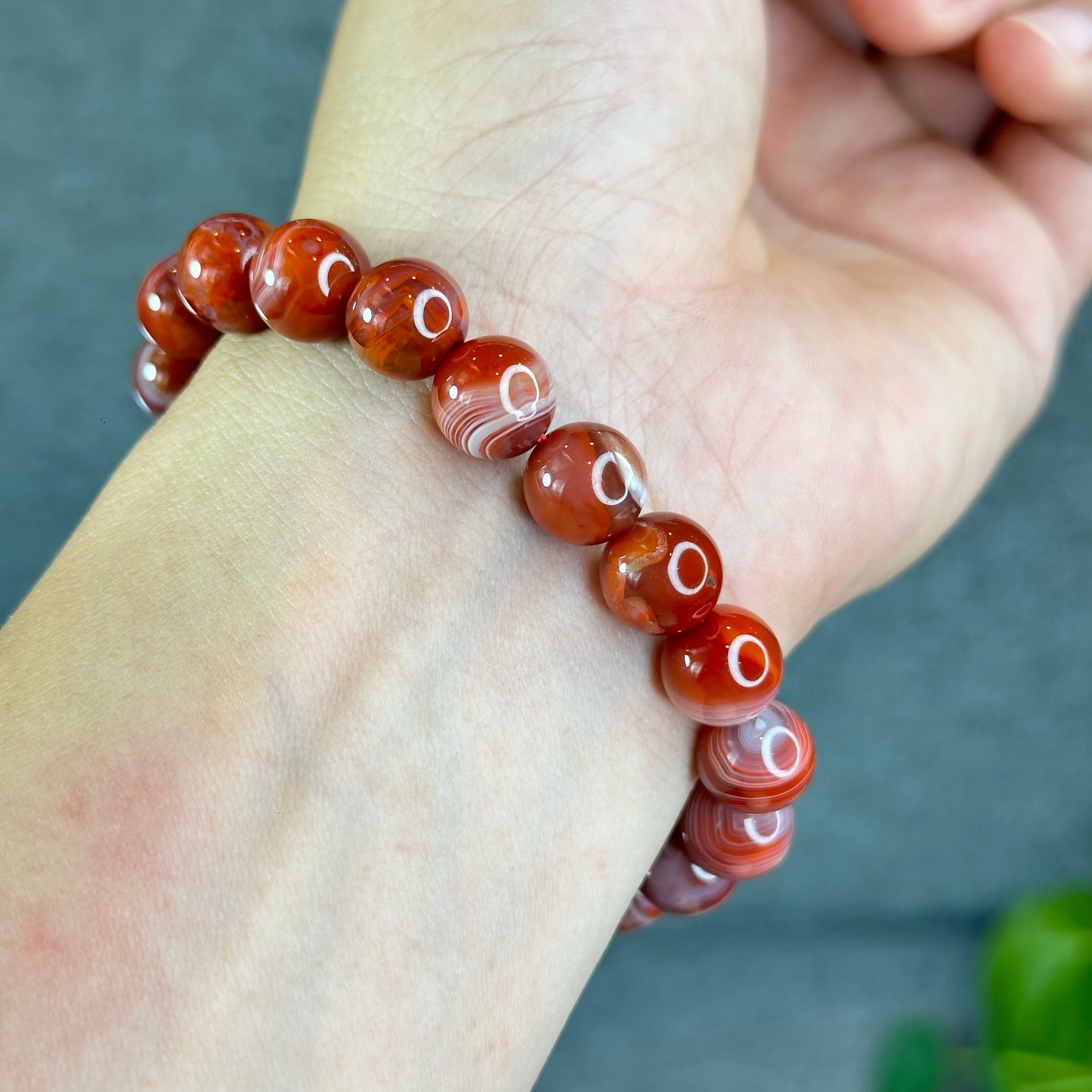 Natural Nan Hong Agate Bracelet Size 10 mm