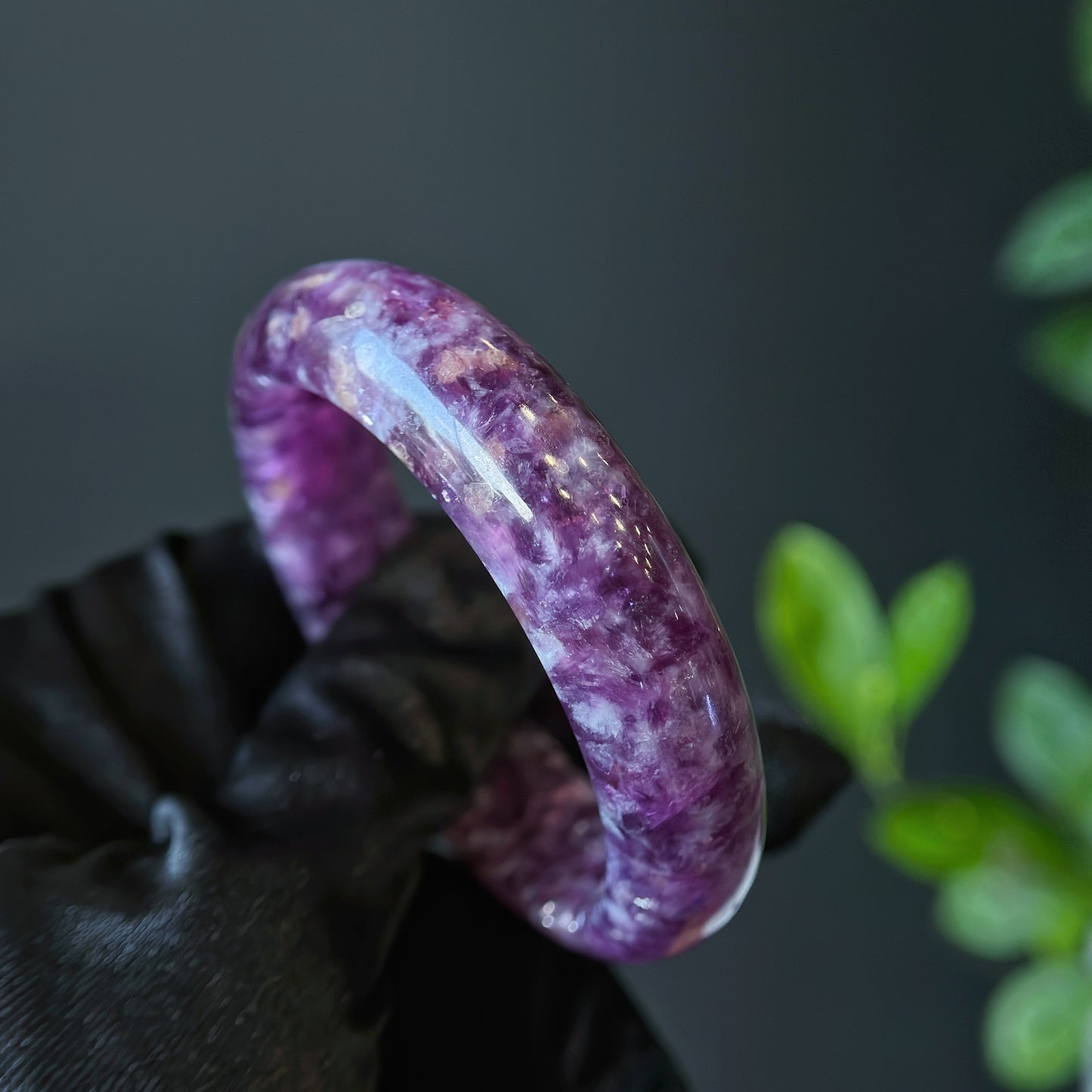 Natural Lepidolite Bangle Leaf Style Size 54 mm
