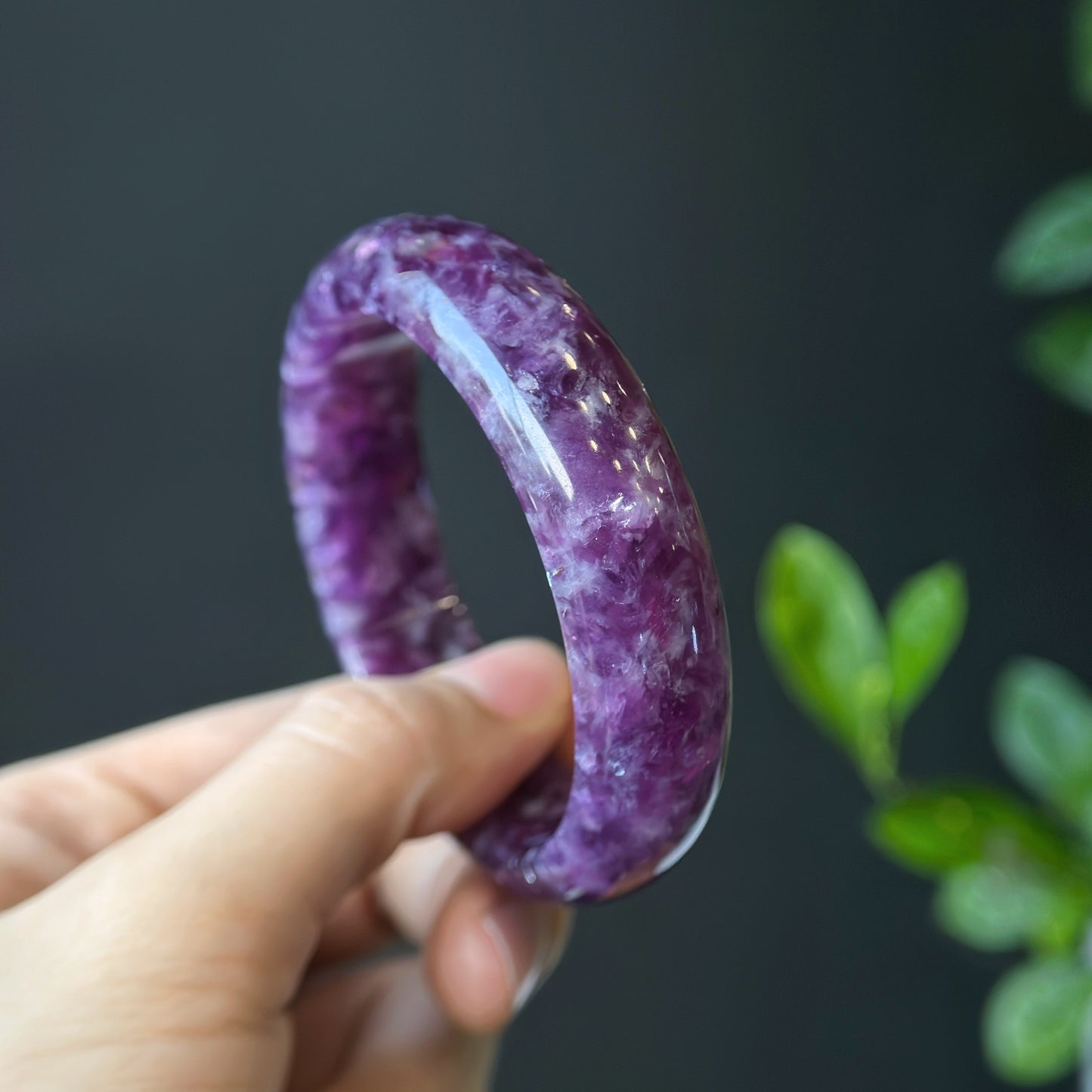 Natural Lepidolite Bangle Leaf Style Size 56 mm