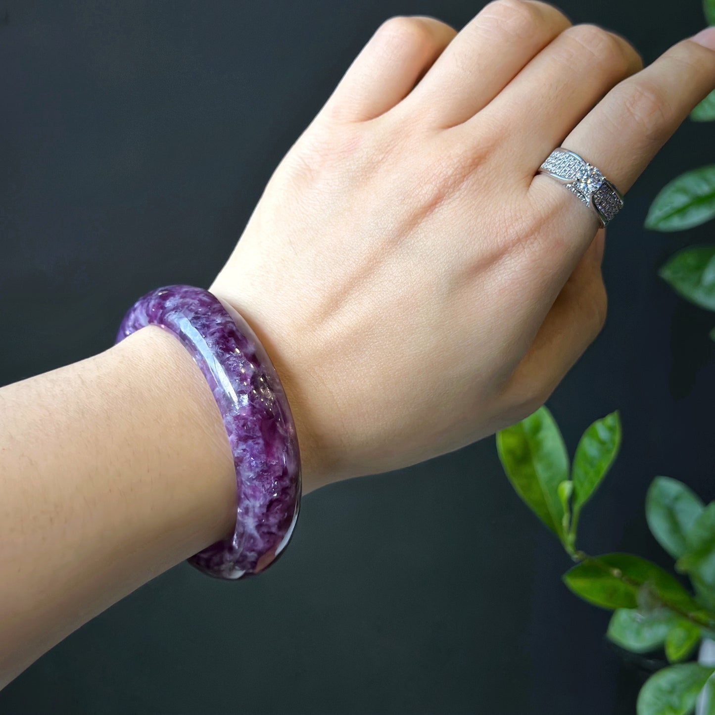 Natural Lepidolite Bangle Leaf Style Size 56 mm