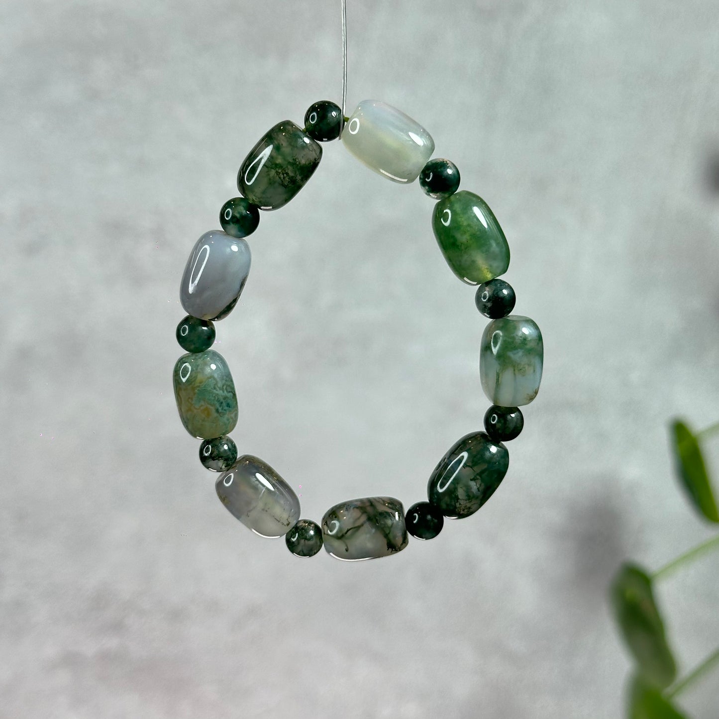 Lu Thong Natural Green Moss Agate