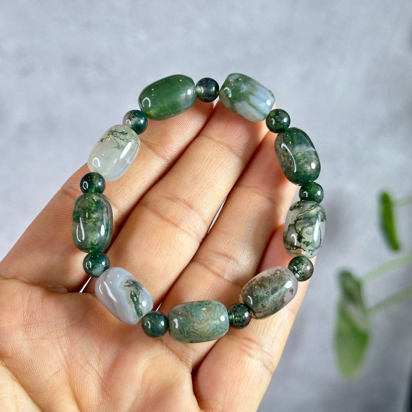Lu Thong Natural Green Moss Agate