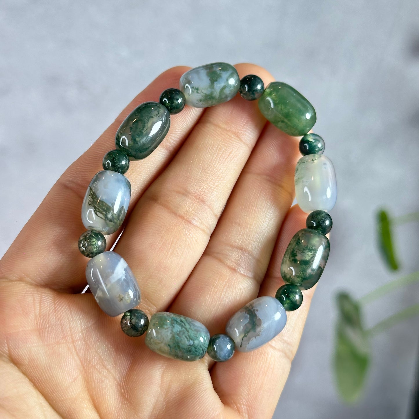 Lu Thong Natural Green Moss Agate