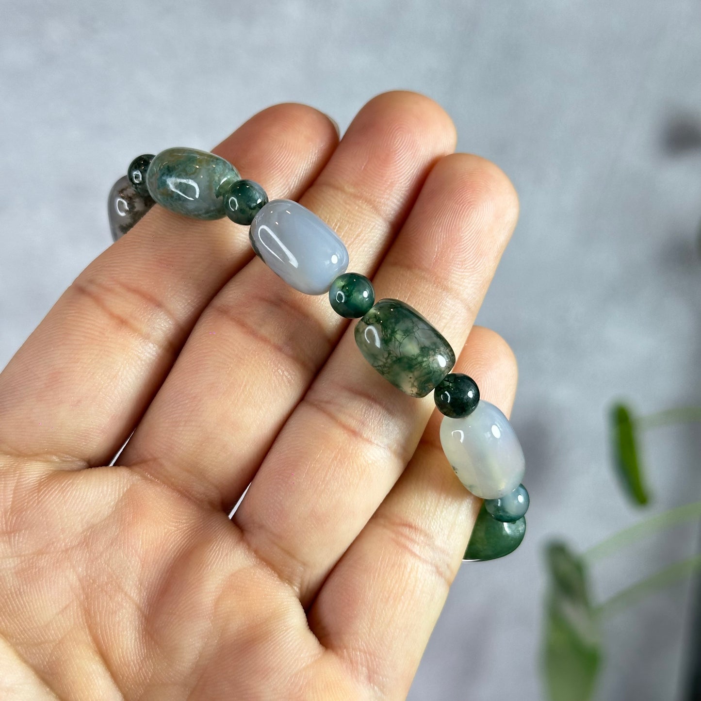 Lu Thong Natural Green Moss Agate