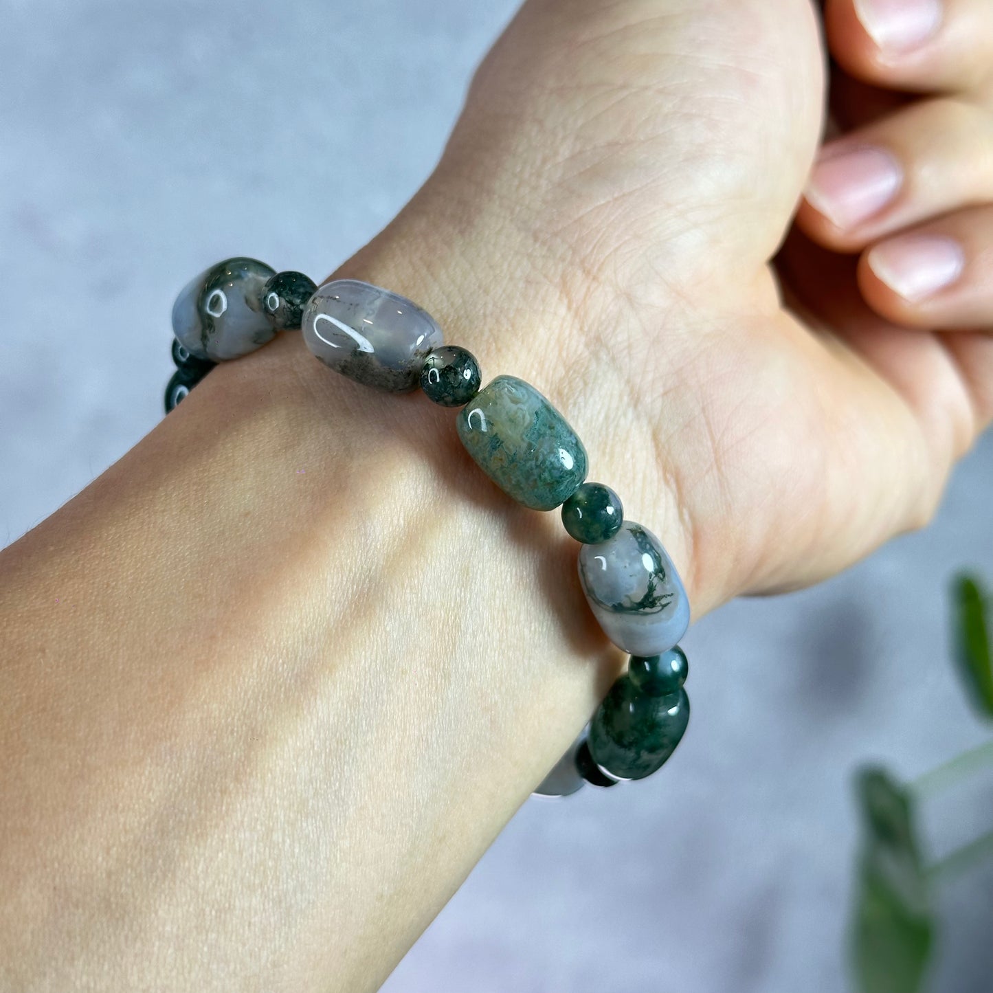 Lu Thong Natural Green Moss Agate