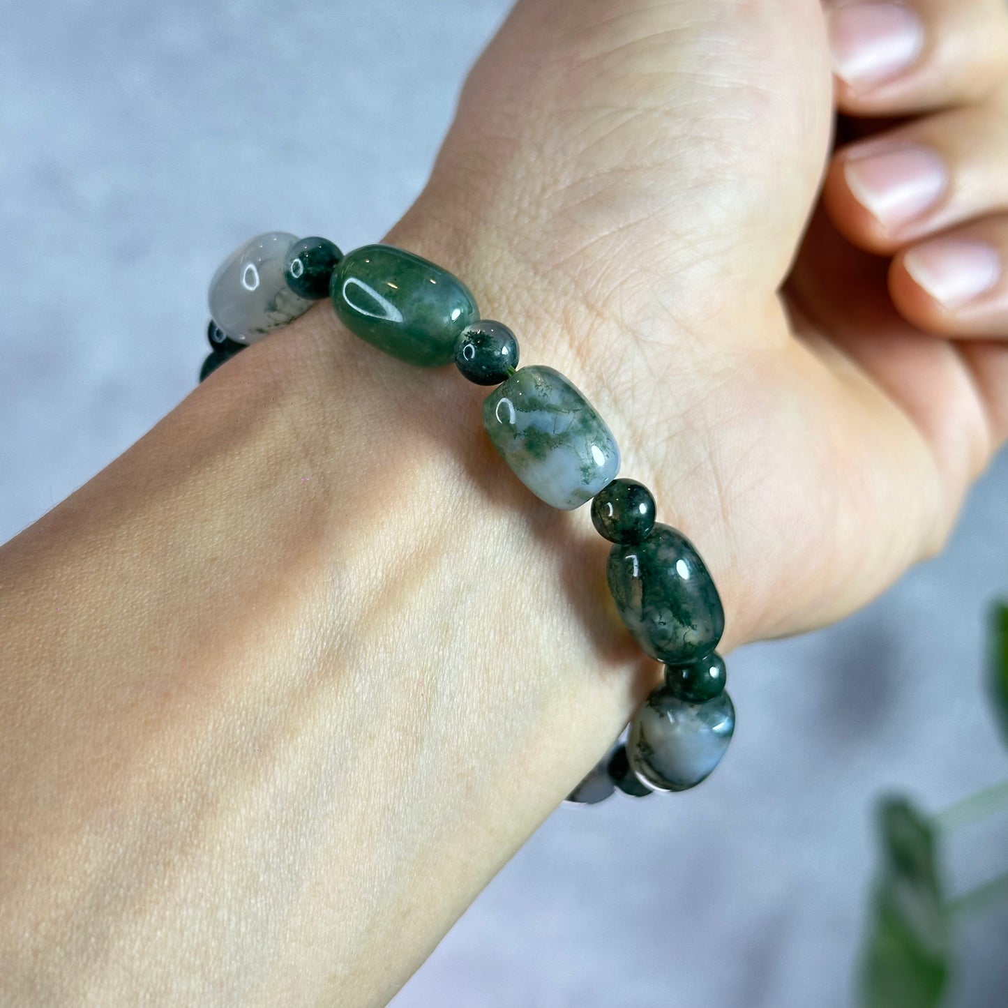 Lu Thong Natural Green Moss Agate