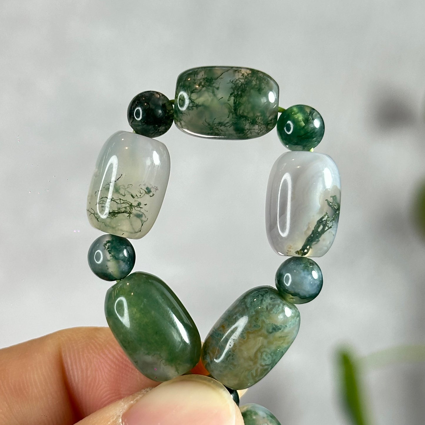 Lu Thong Natural Green Moss Agate