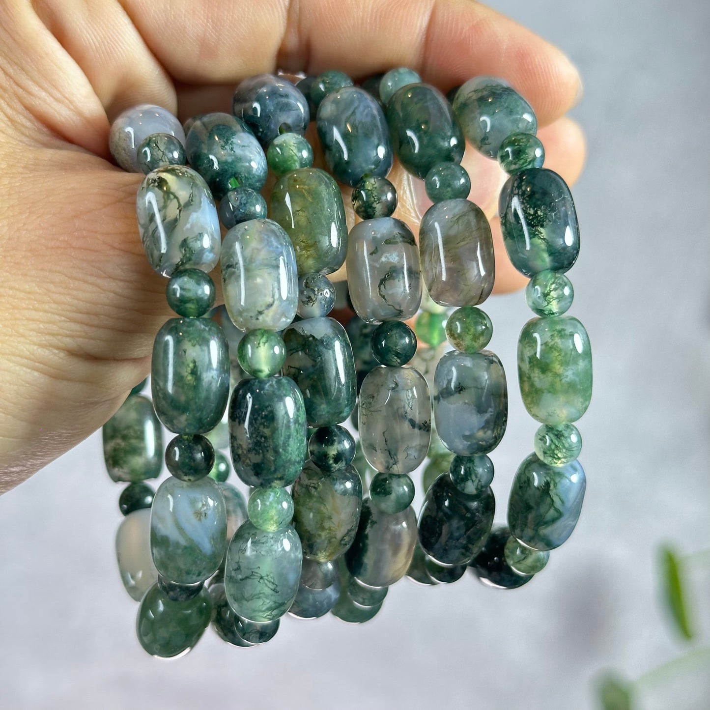 Lu Thong Natural Green Moss Agate