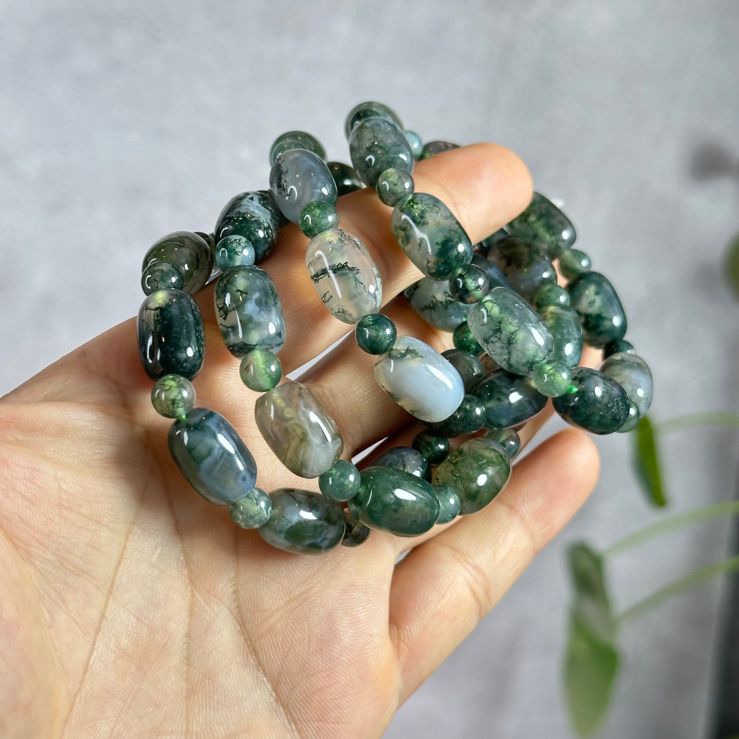 Lu Thong Natural Green Moss Agate