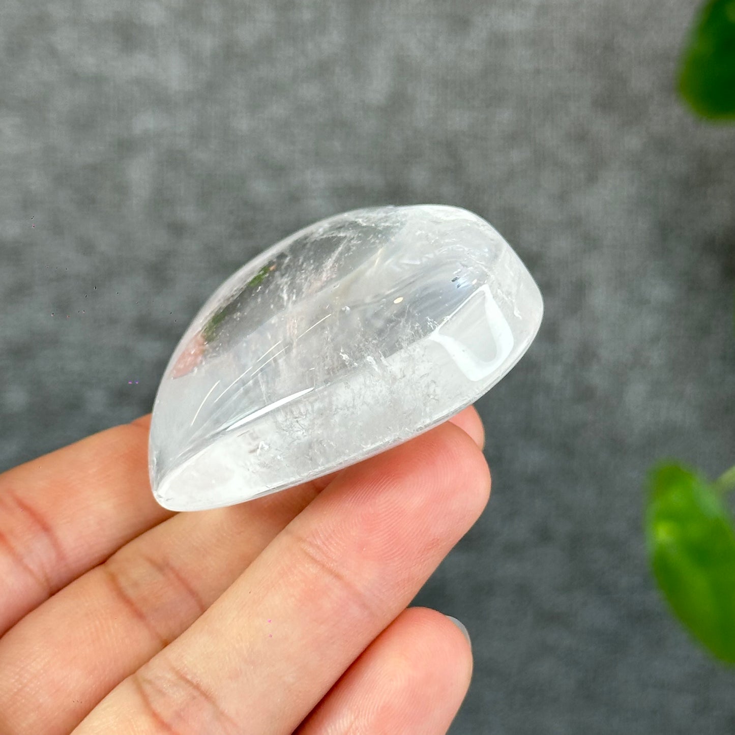 Natural Clear Quartz Heart Bag VIP Figurine - Large