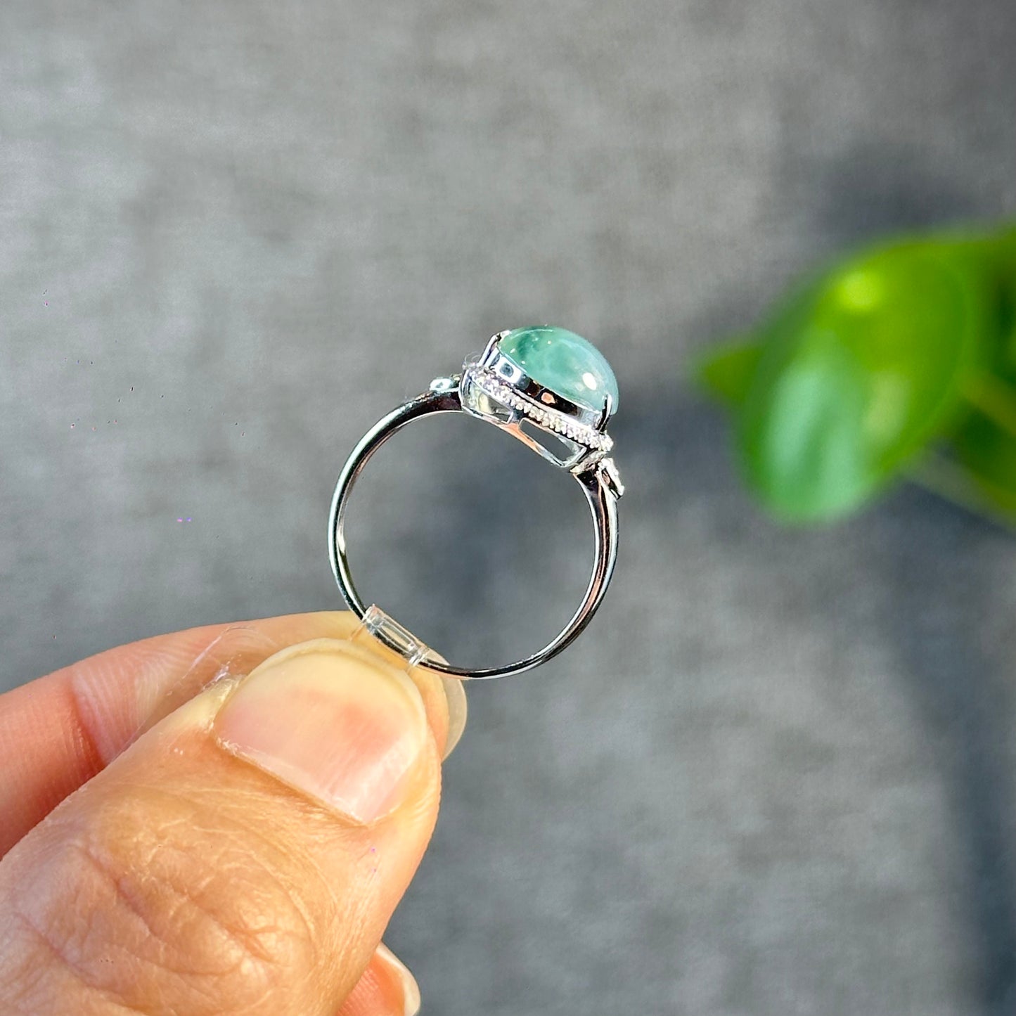 Ho Lo Natural Jadeite Jade Ring in White Gold with Diamond Setting Size 1.85