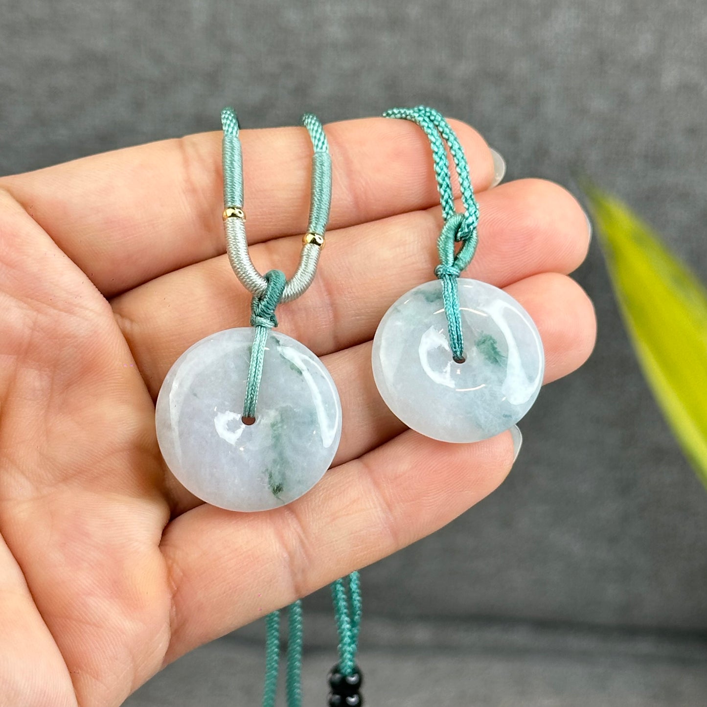 Semi-Translucent Floating Moss Floral Green Jadeite Jade Donut Necklace