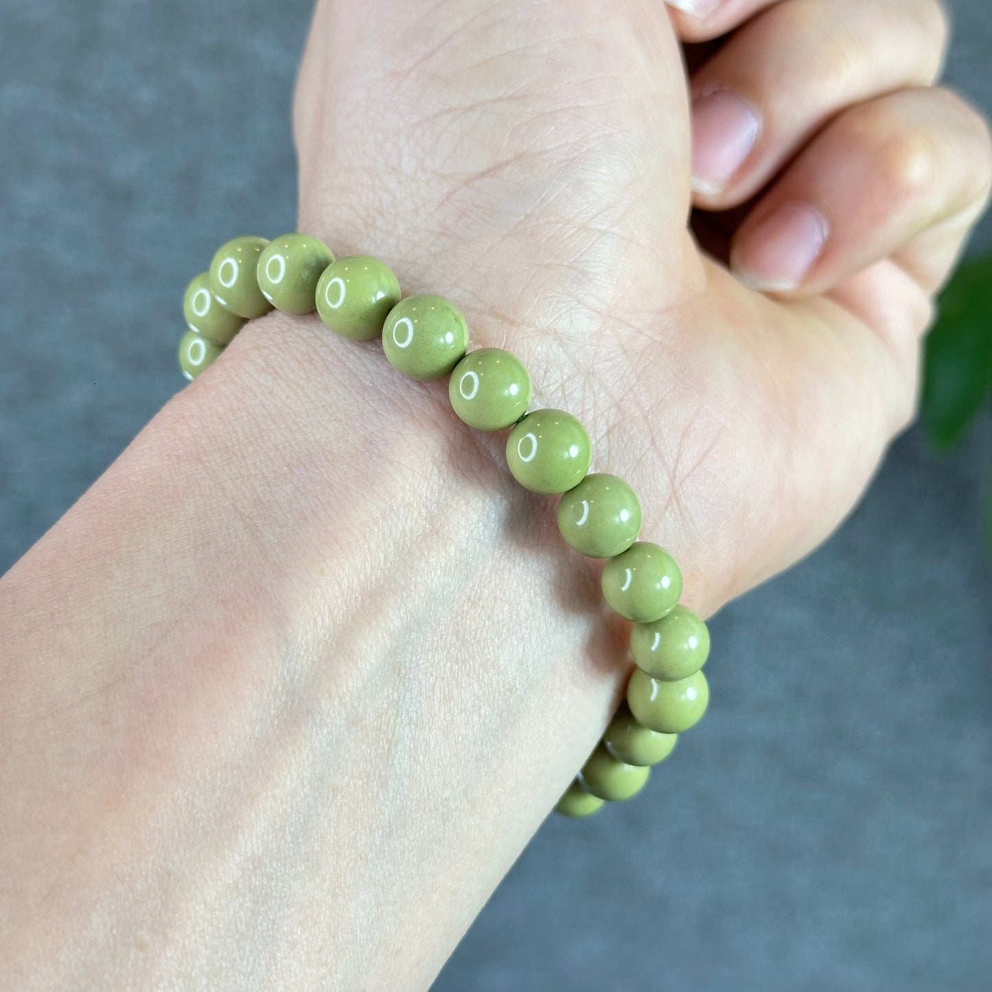 Natural Pastel Green Alashan Agate Bracelet Size 8 mm