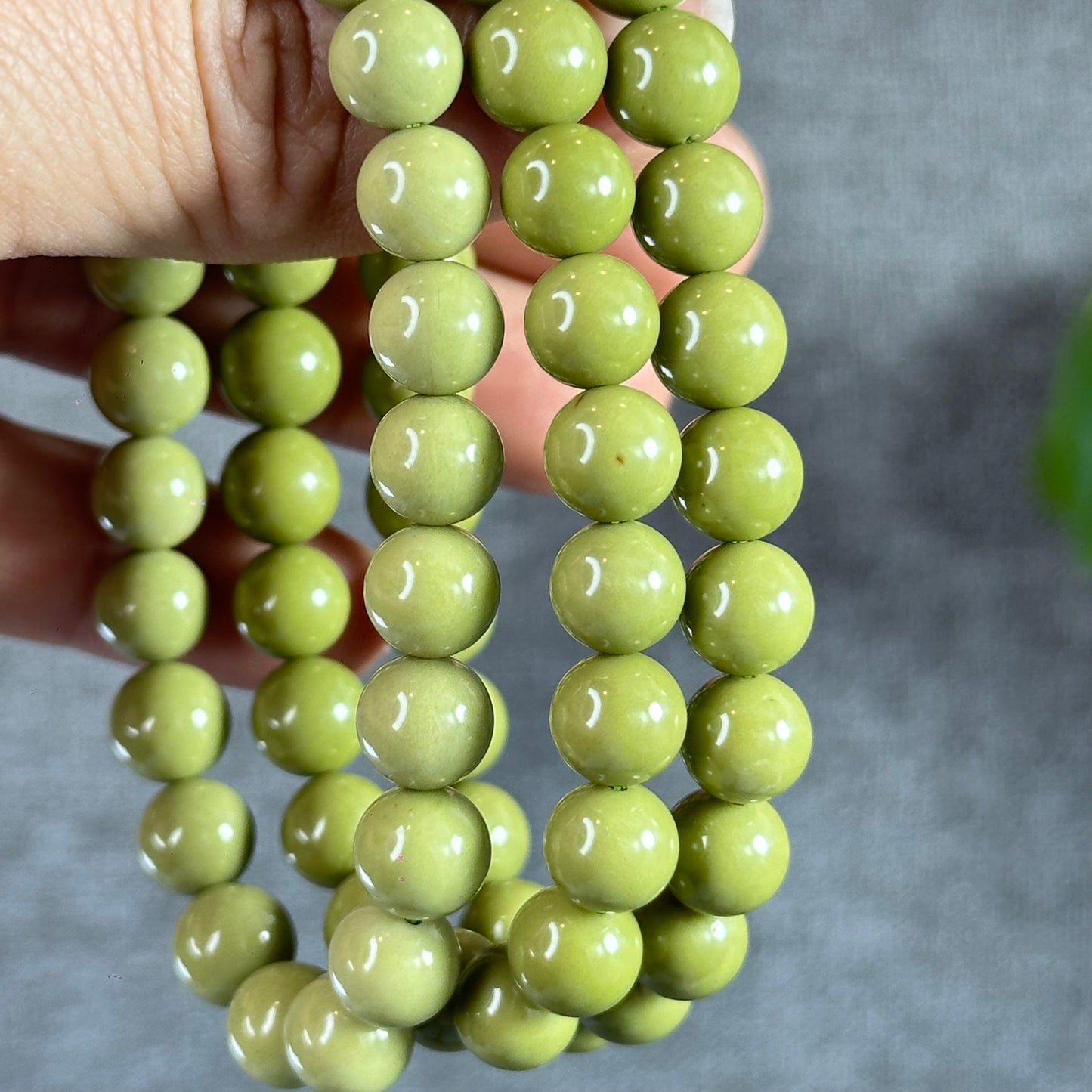 Natural Pastel Green Alashan Agate Bracelet Size 8 mm
