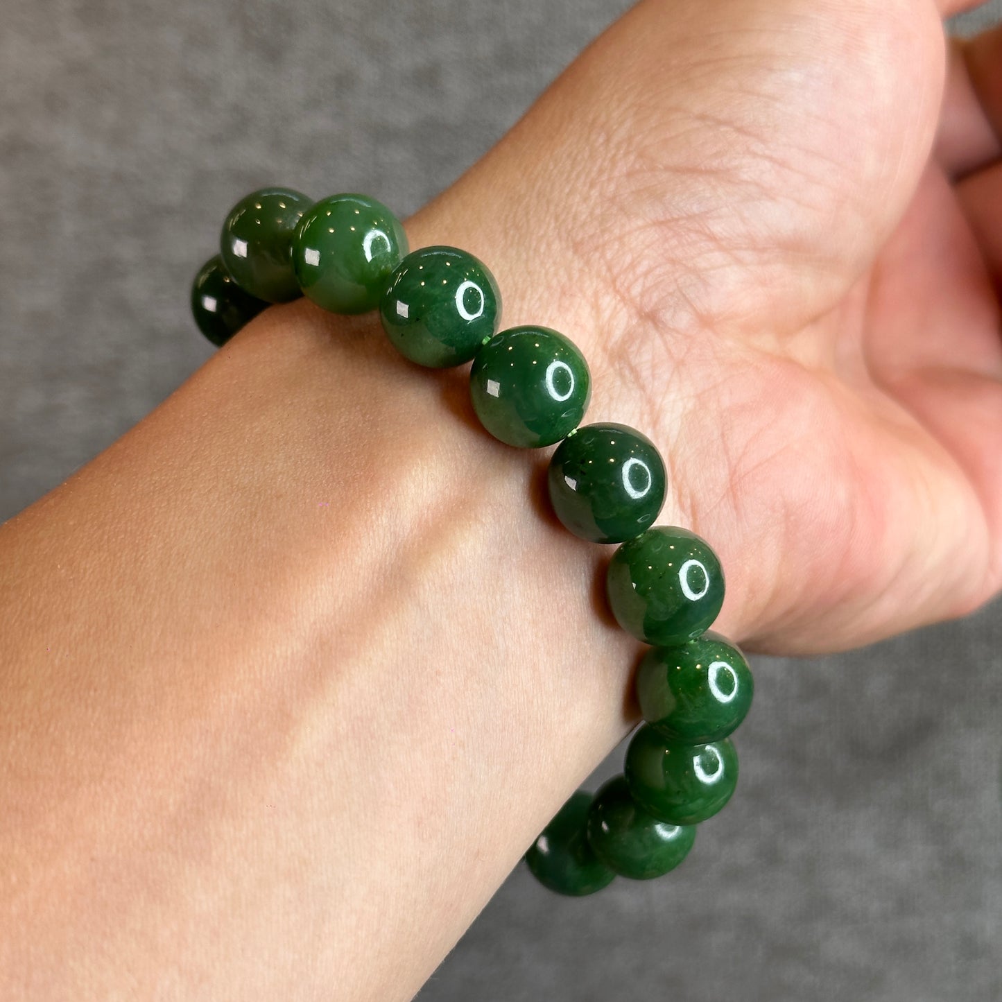 Natural Nephrite Jade Bracelet Size 11-12 mm