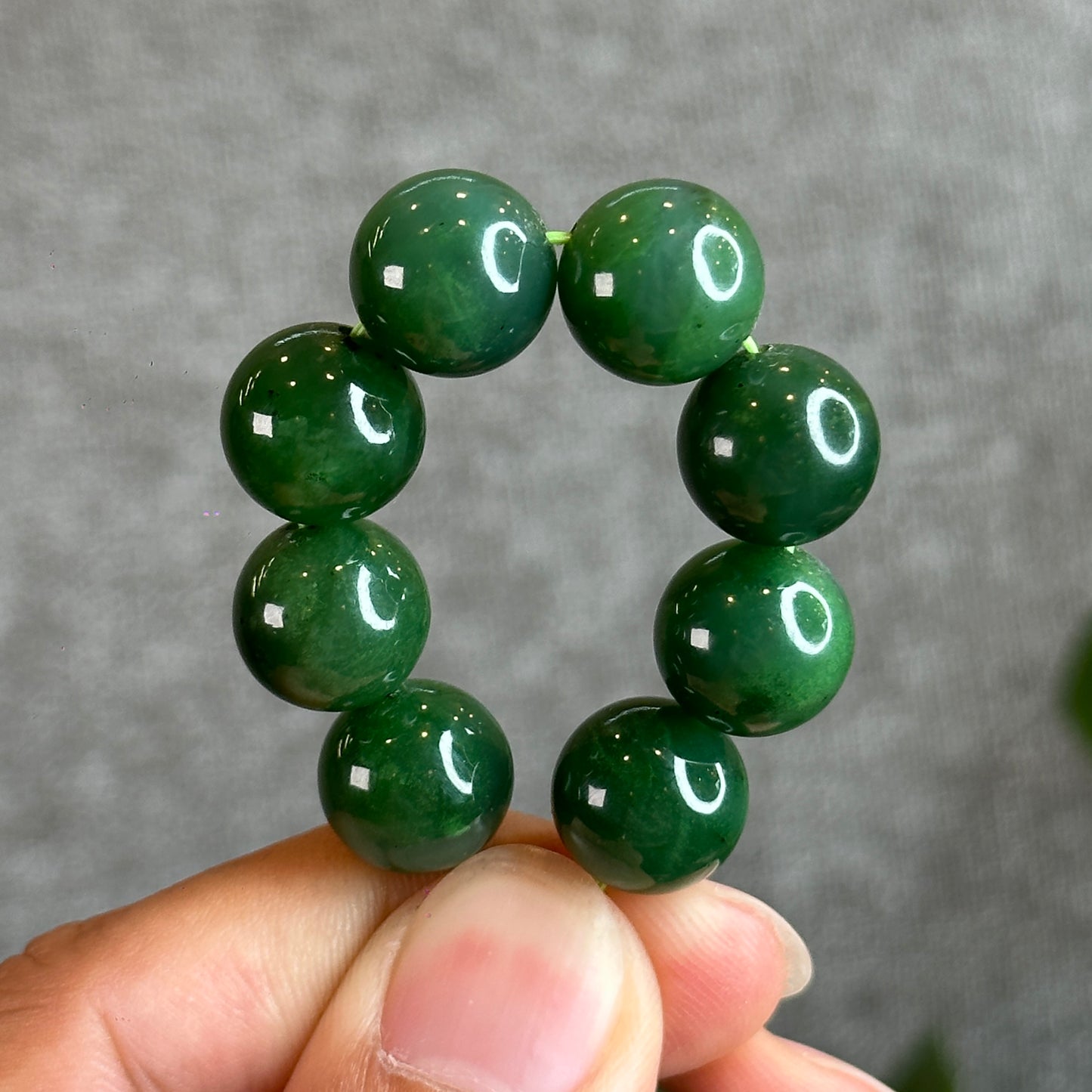 Natural Nephrite Jade Bracelet Size 11-12 mm