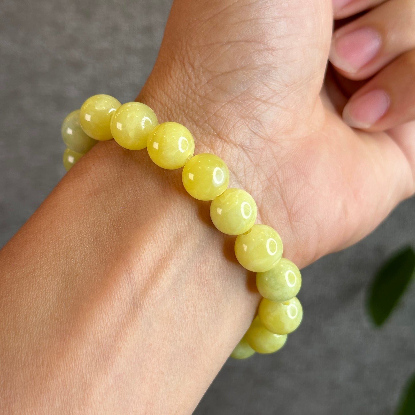 Natural Serpentine Bracelet Size 10 mm