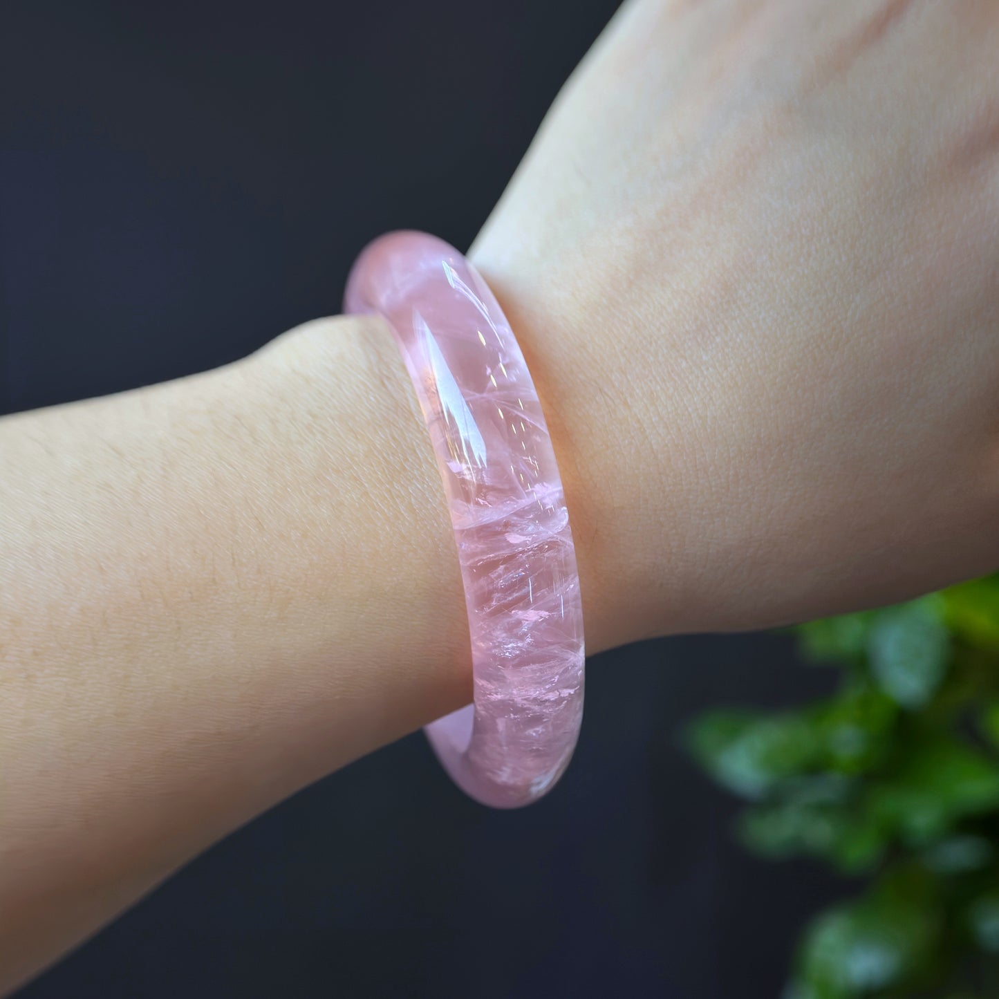 Clear Natural Rose Quartz Bangle Leaf Style Size 57 mm