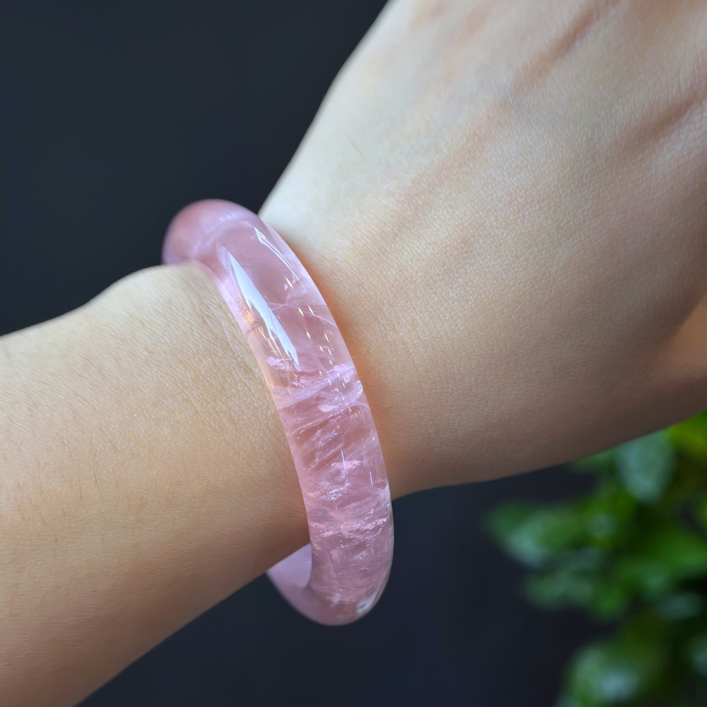 Clear Natural Rose Quartz Bangle Leaf Style Size 57 mm