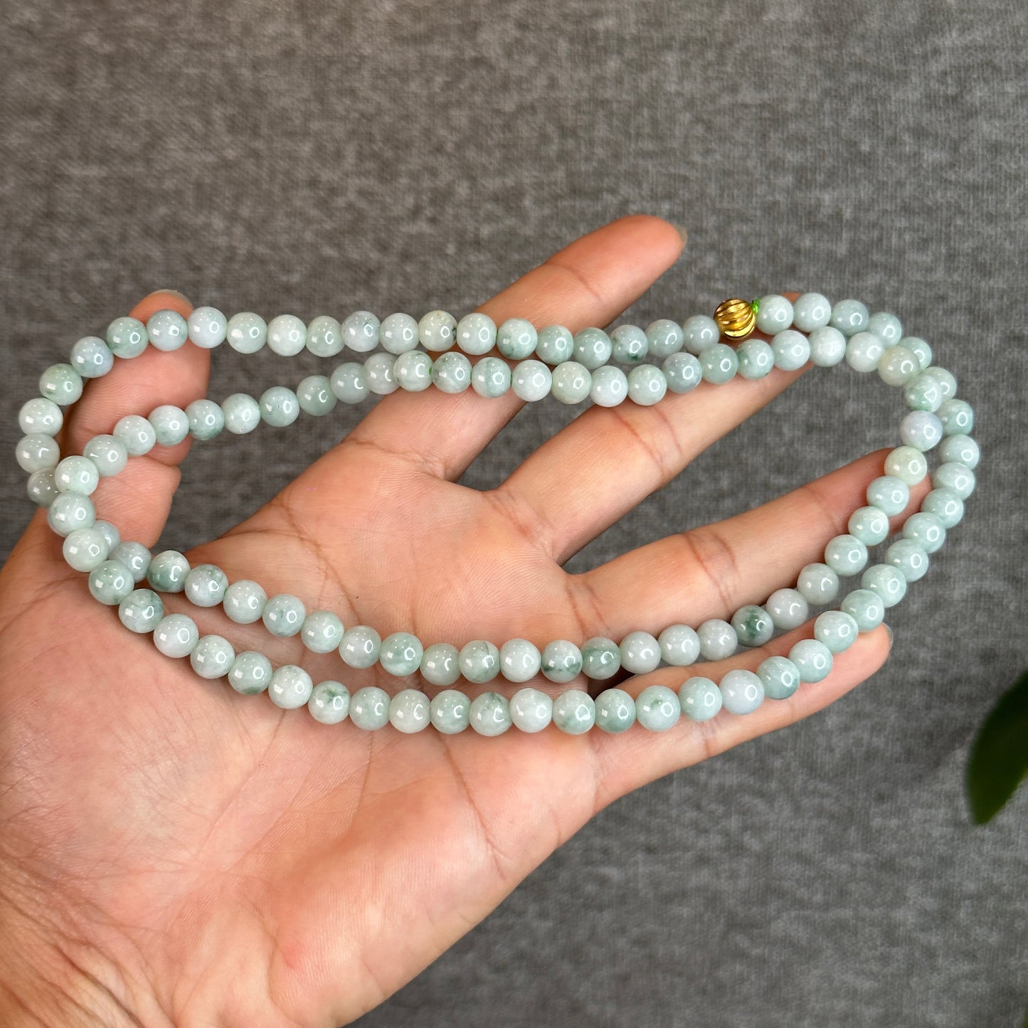 Light Green Natural Son Thuy Jadeite Jade Triple Wrap Bracelet Size 7 mm