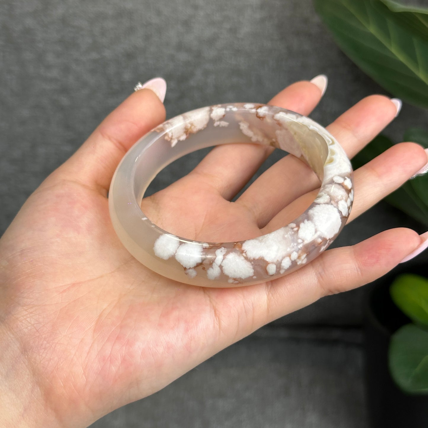 Natural Floral Agate Bangle Leaf Style Size 61 mm