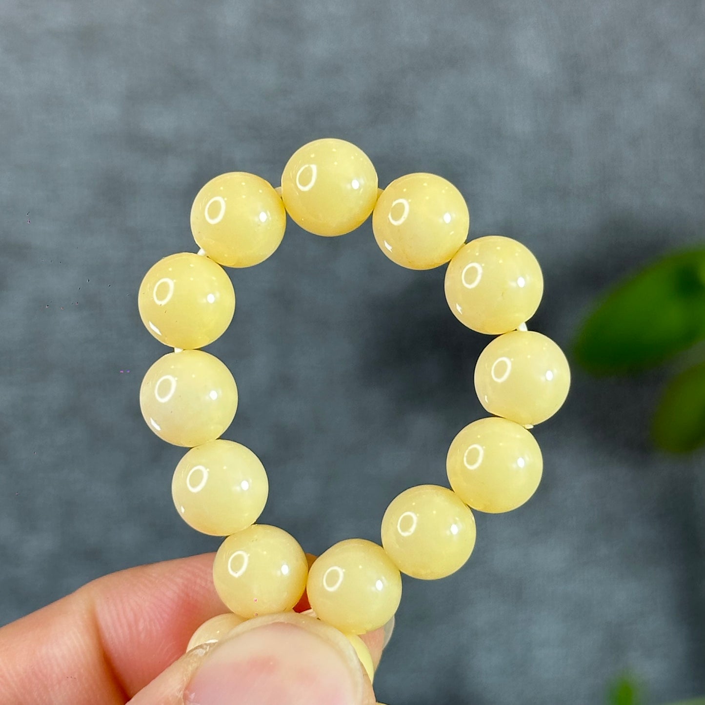 Natural Yellow Aragonite Bracelet Size 8 mm