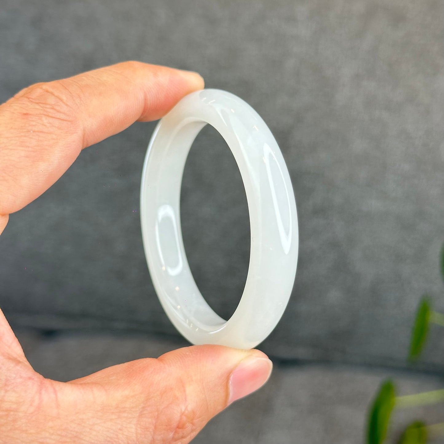 Natural Semi-Translucent White Hetian Nephrite Jade Bangle Leaf Style Size 50.5 mm