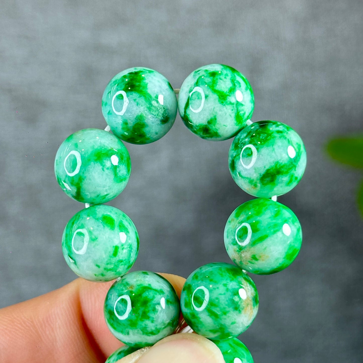 Natural Bright Apple Green Natural Jadeite Jade Bracelet Type A Size 12.5 mm