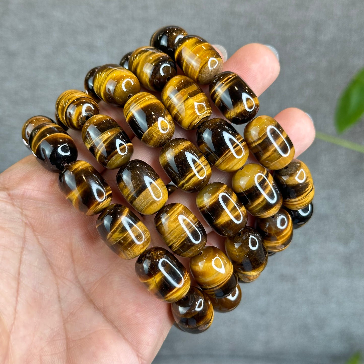 Lu Thong Natural Golden Brown Tiger Eye Bracelet Size 18 mm by 13 mm