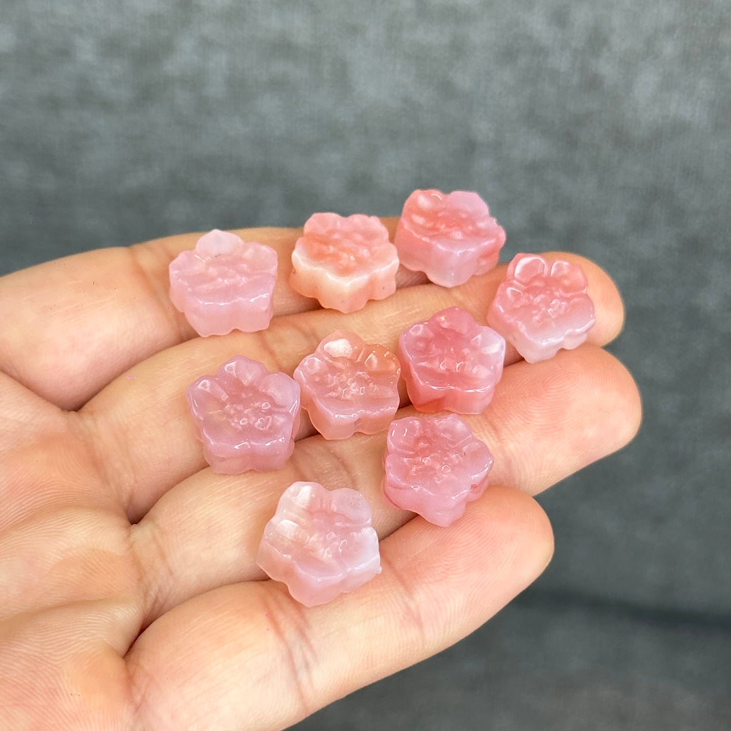 Natual Yanyaun Pink Agate Flower Charm