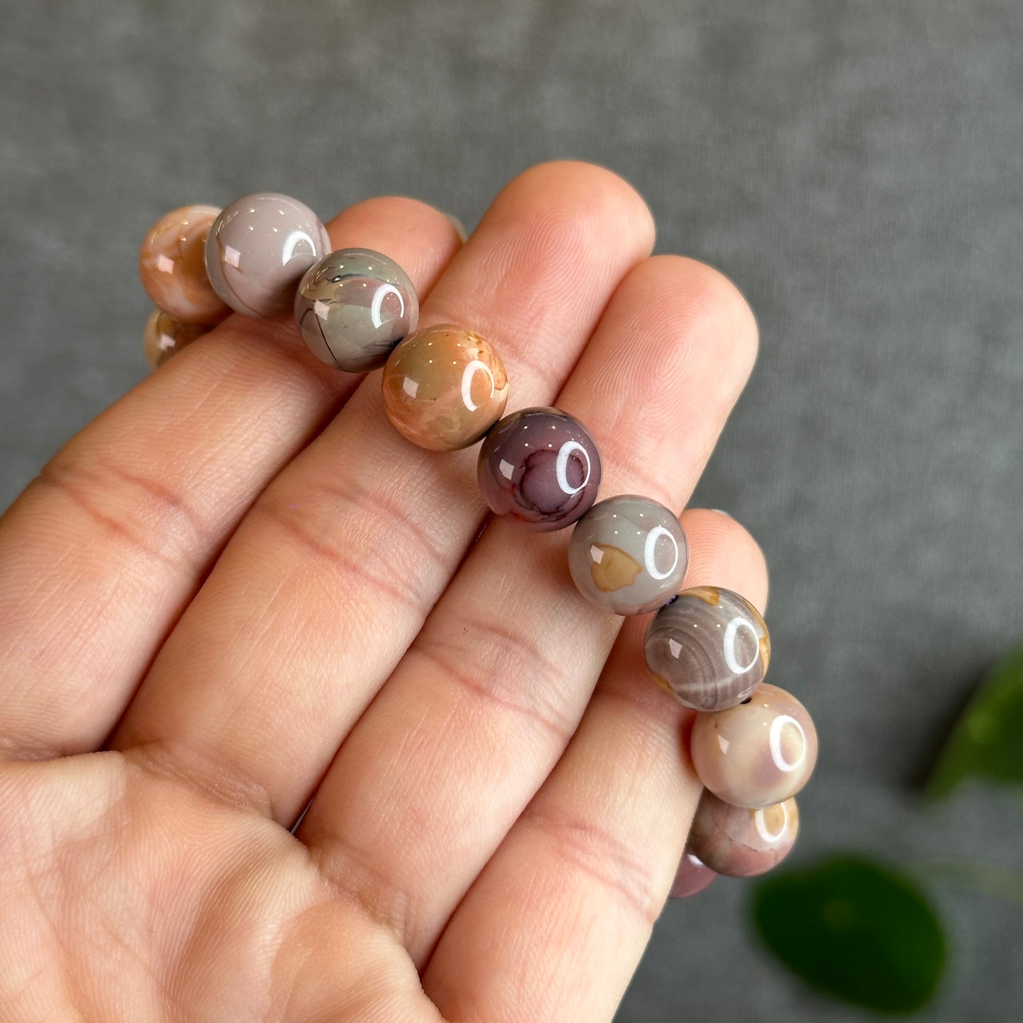Natural Alashan Agate Bracelet Size 11 mm