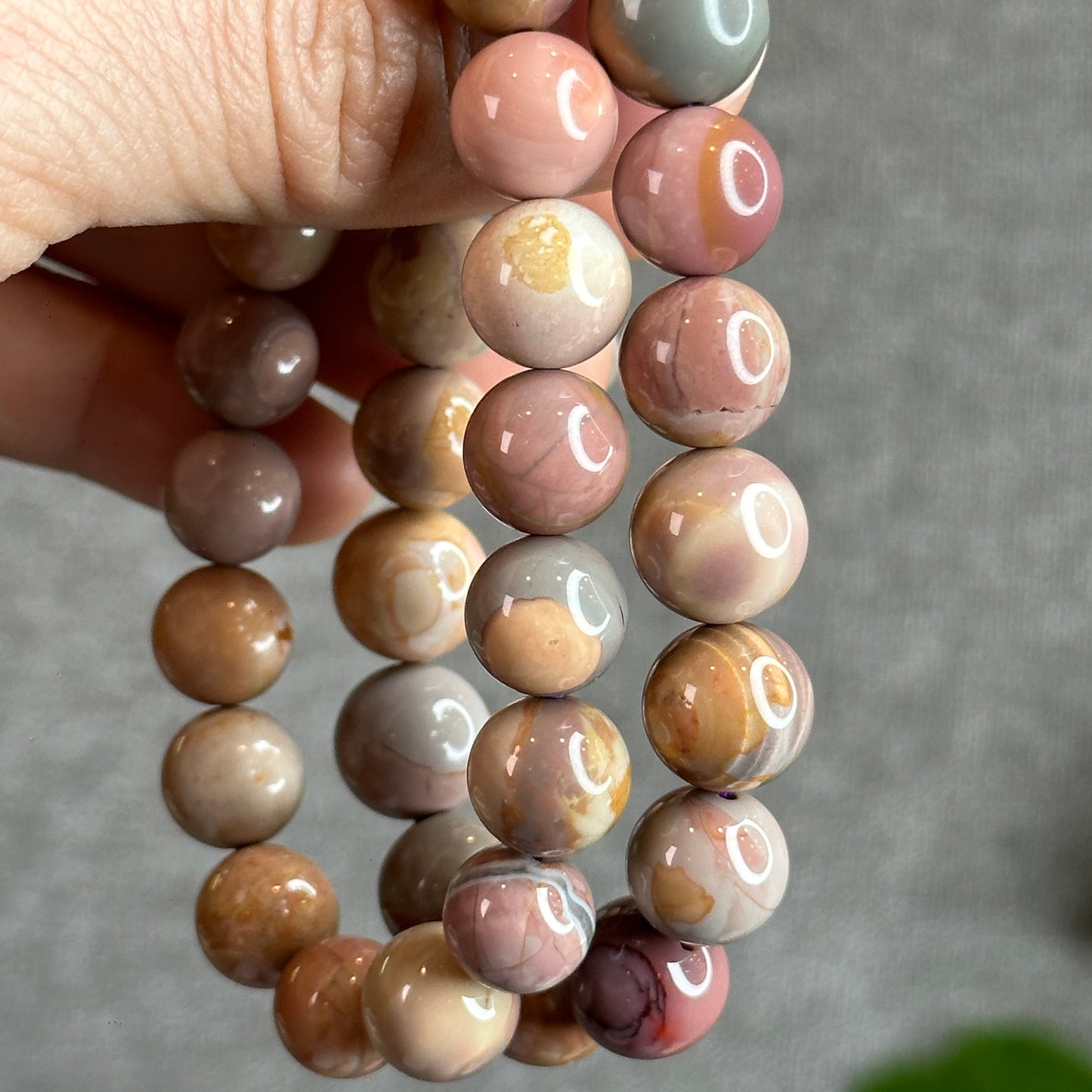Natural Alashan Agate Bracelet Size 11 mm