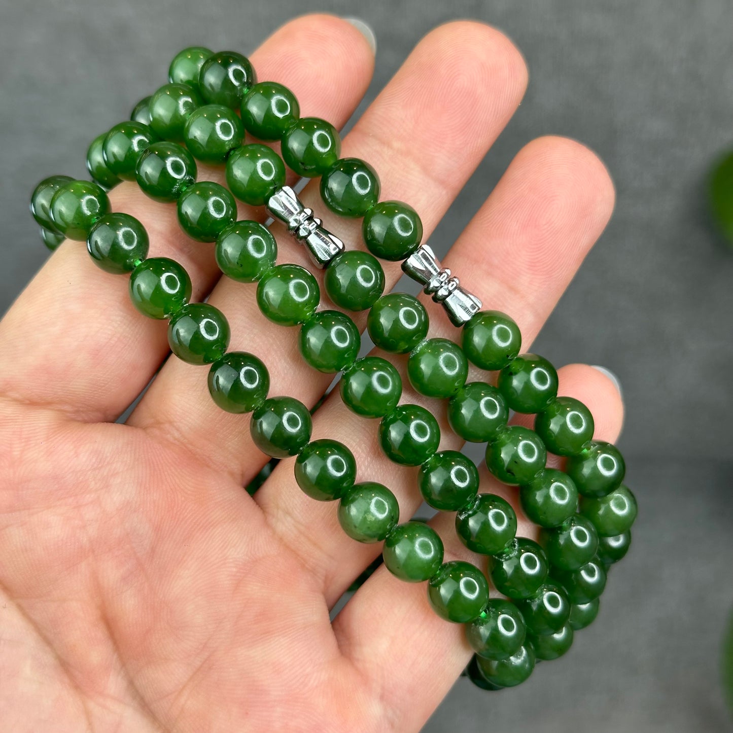 Natural High Quality Nephrite Jade Necklace Size 8 mm