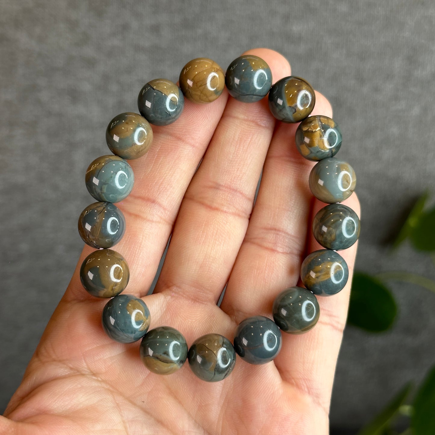 Blue Alashan Agate Bracelet Size 12 mm | Mississauga Crystal Store