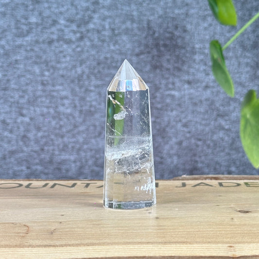 Natural Clear Quartz Tower 69 g