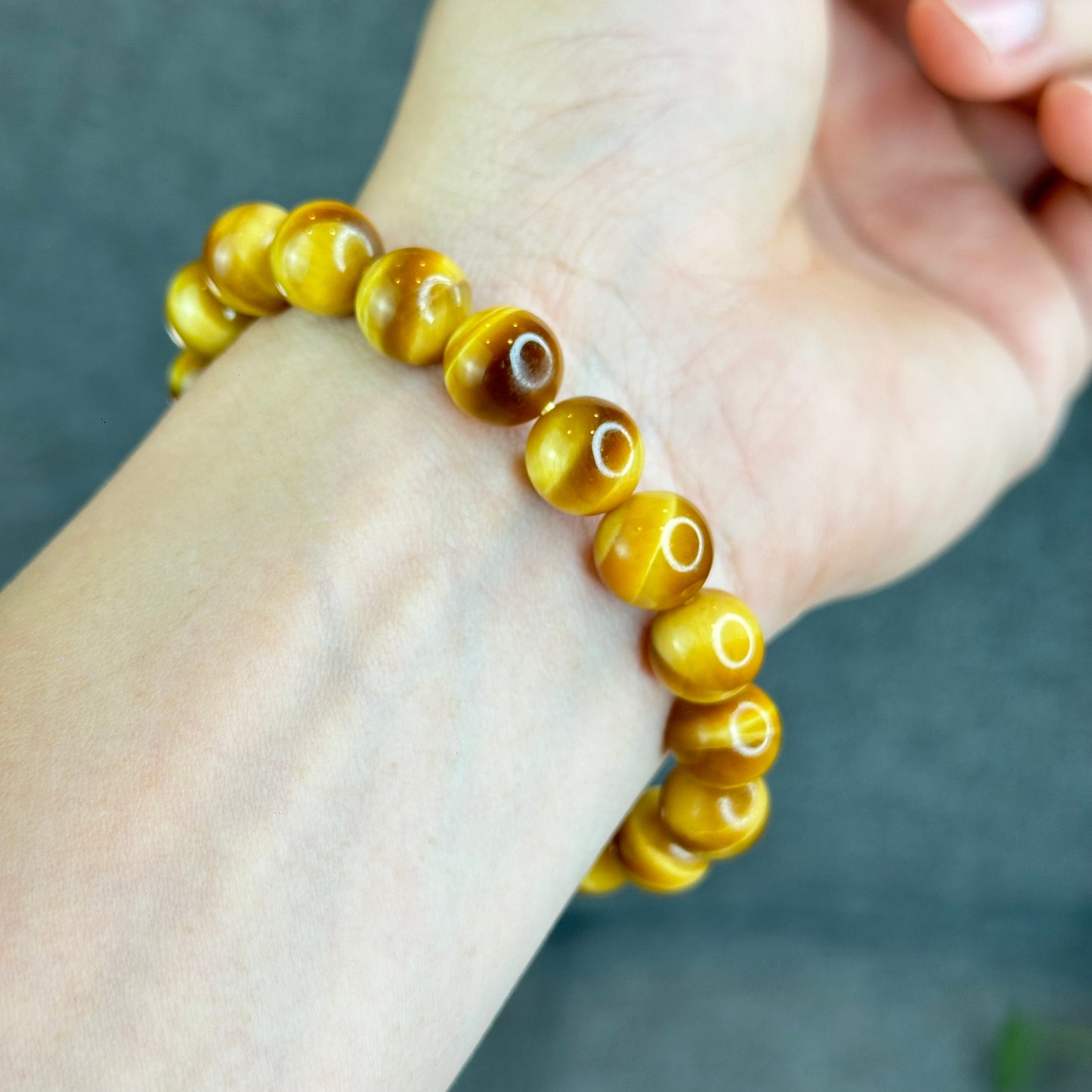 Natural Golden Tiger Eye Bracelet Size 10 mm