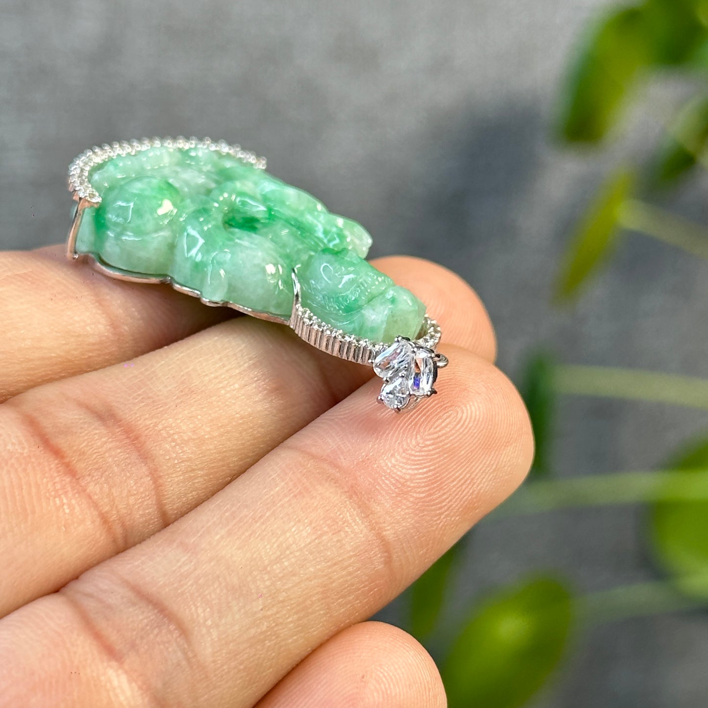 Guan Yin (Quan The Am) Buddha Natural Imperial Green Jadeite Jade Pendant in 10k White Gold Setting