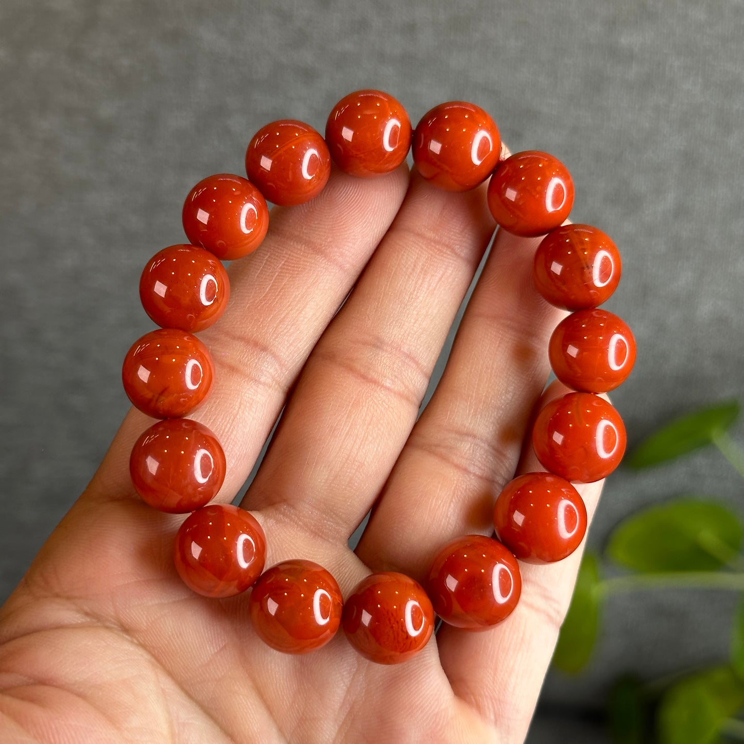 Natural Nan Hong Agate Bracelet Size 13 mm with Gem Review Certificate