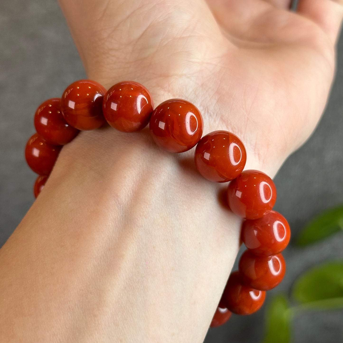 Natural Nan Hong Agate Bracelet Size 13 mm with Gem Review Certificate
