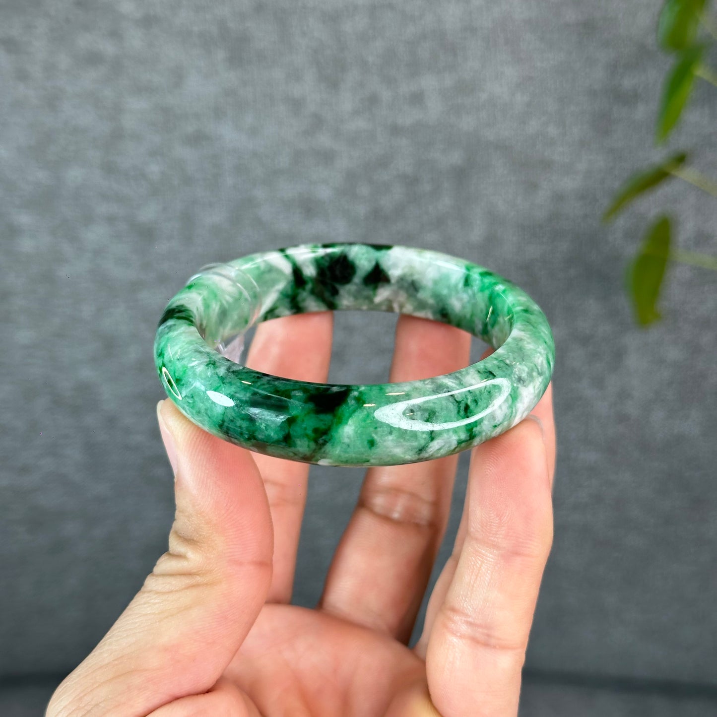 Natural Apple Green Jadeite Jade VIP Bangle Leaf Style Size 56 mm