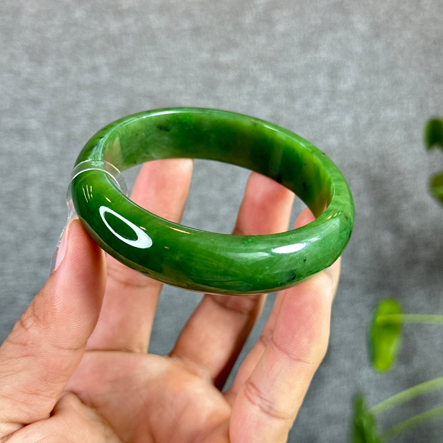 Natural Nephrite Jade Bangle Leaf Style Size 60.5 mm