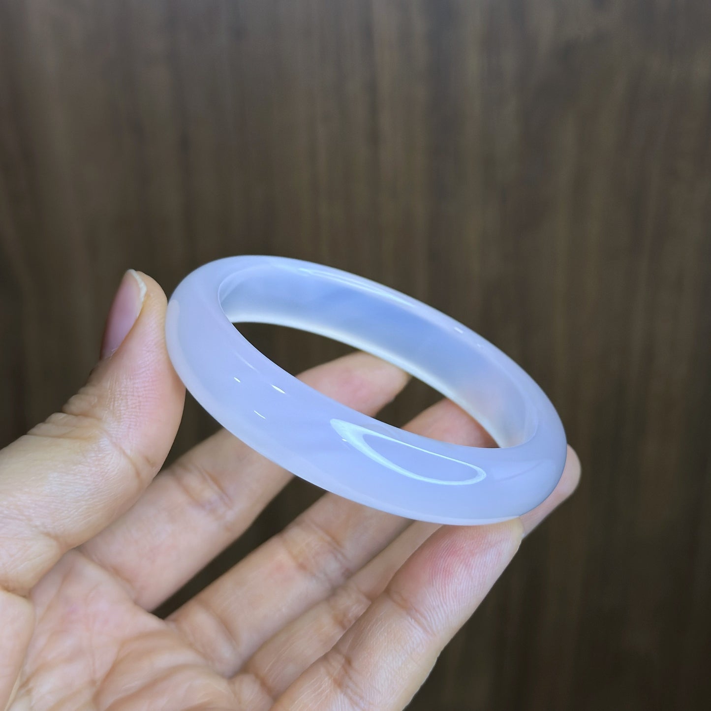 Natural White Agate Bangle Leaf Style Size 54 mm