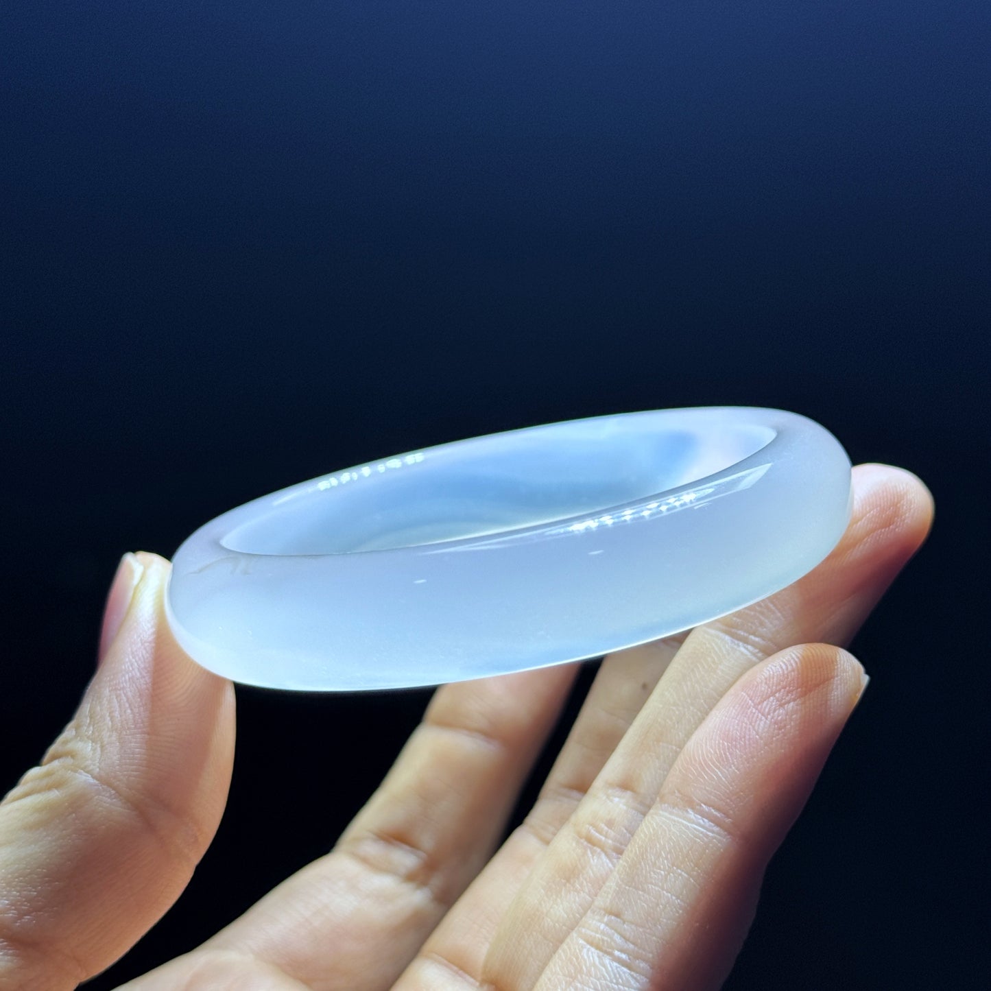 Natural White Agate Bangle Leaf Style Size 54 mm