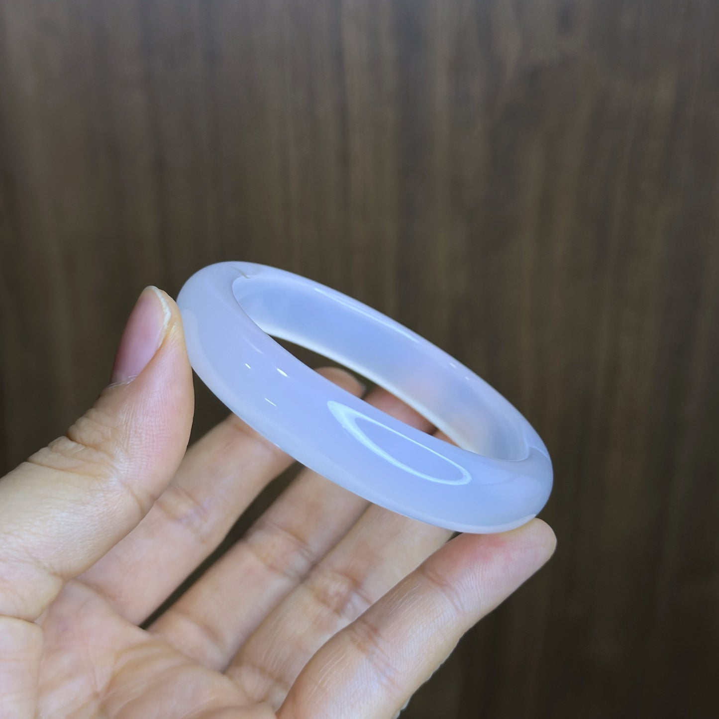 Natural White Agate Bangle Leaf Style Size 54 mm