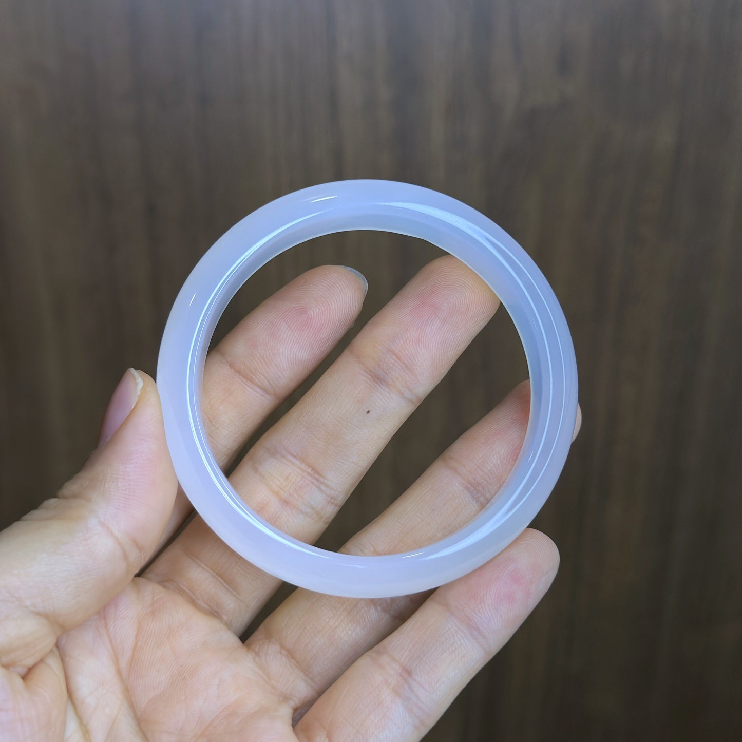 Natural White Agate Bangle Leaf Style Size 54 mm