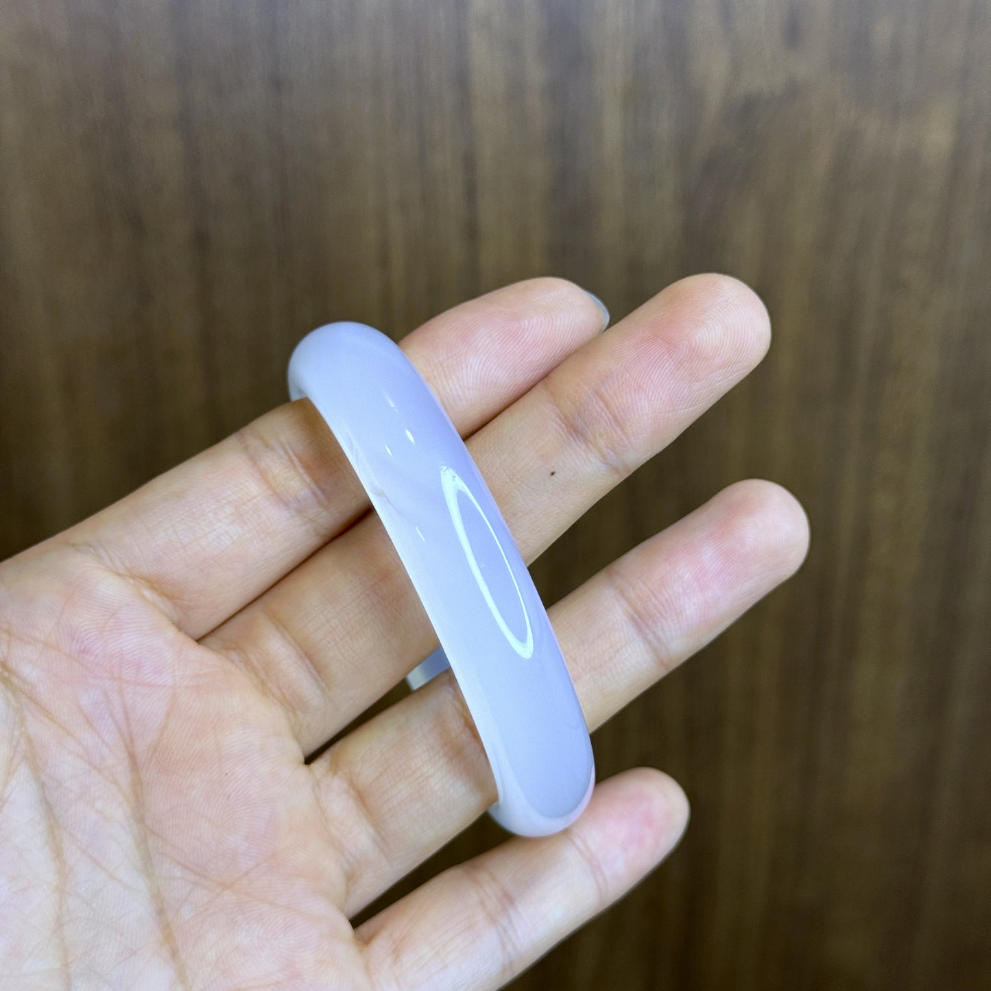 Natural White Agate Bangle Leaf Style Size 54 mm