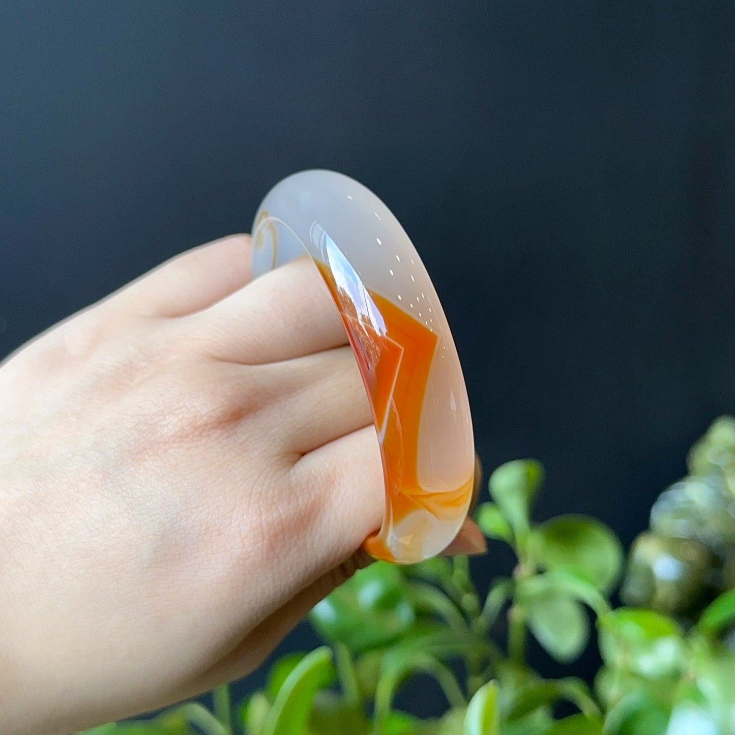 Natural Red Agate Bangle Leaf Style Size 57 mm